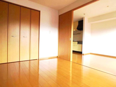 【寝室】 | グランドパレス