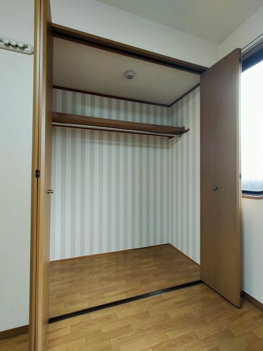ラフィネ高柳の収納