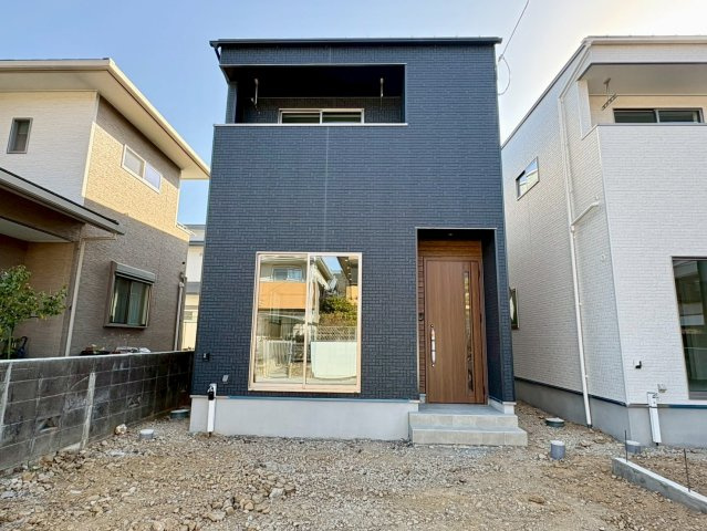 一宮中町⑦　新築戸建住宅の外観|ワンランク上のデザイン性と快適性を兼ね備えたプレミアム仕様物件です♪ぜひ一度ご覧ください！