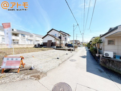 【前面道路含む現地写真】 | 富士宮市小泉2期　新築戸建て　全1棟