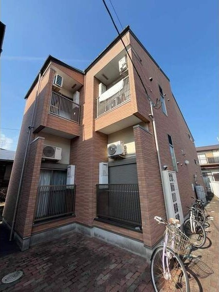 ロフトハウス石名坂