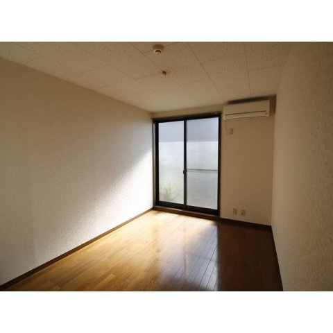 プレジールRの居間・リビング