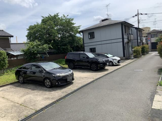【駐車場】