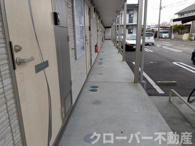 クレイノメイプルハイムのエントランス