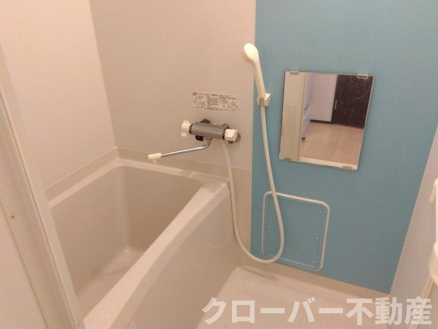 クレイノメイプルハイムの浴室