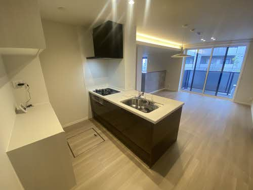 福岡市中央区笹丘３丁目の賃貸マンションのキッチン|ＧＲＡＮＤ ＢＬＥＵ ＤＥ ＳＡＳＡＯＫＡ ＊＊ A0102号-8