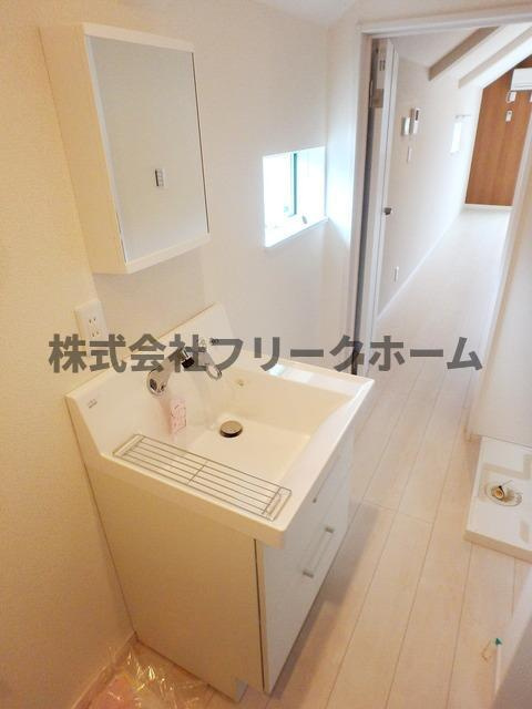武蔵野市境４丁目のアパートの洗面所
