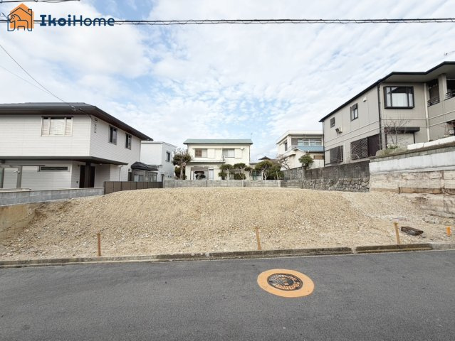 明石市松が丘5丁目　全2区画　2号地　土地の外観|朝霧駅徒歩13分！自転車で5分！建築条件はございません！陽当り・通風良好の第一種低層住居専用地域♪