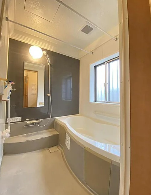 【中古】川越市的場中古住宅の浴室|綺麗なお風呂でリラックスタイムを過ごしましょう！