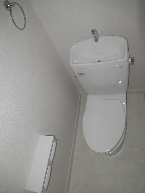 ベル・ラポール（貸店舗・事務所）のトイレ|清潔感のあるトイレです