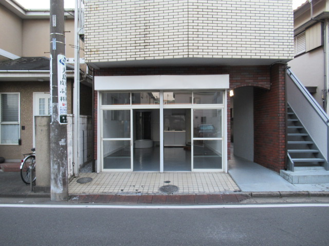 ベル・ラポール（貸店舗・事務所）のエントランス|エントランスです