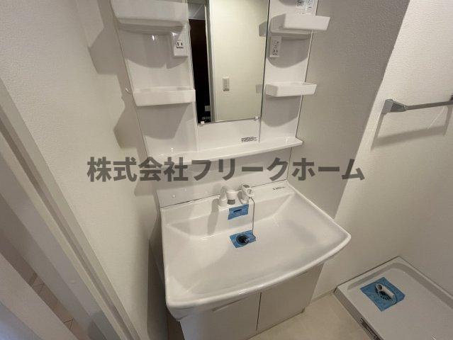 小金井市中町２丁目の賃貸マンションの洗面所