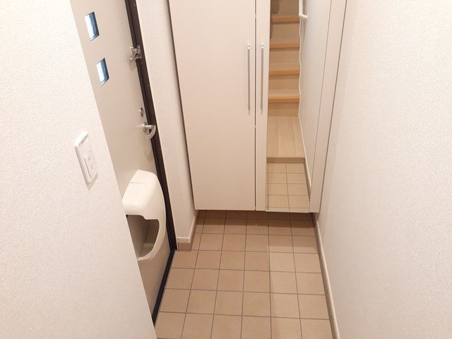 ｃｒｅｓｃｅｎｄｏの玄関|収納もある玄関です