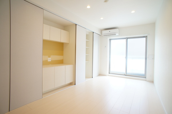 リブリ・YKBA北戸田の居間・リビング