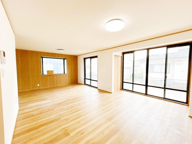 【キッチン】 | つくば市松栄　中古戸建 | 家計に優しく、経済的な都市ガス(^O^)日々の積み重ねは、本当に大切です・・・。