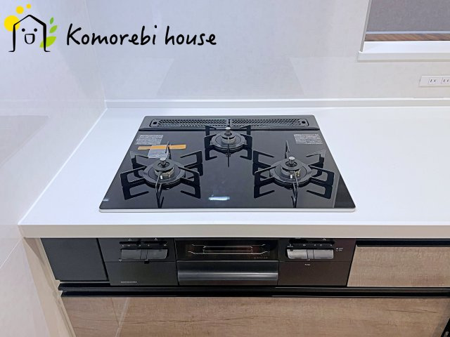 さいたま市大宮大和田町　新築一戸建て　グリーンガーデン　Bのキッチン|26.3.21　撮影済み