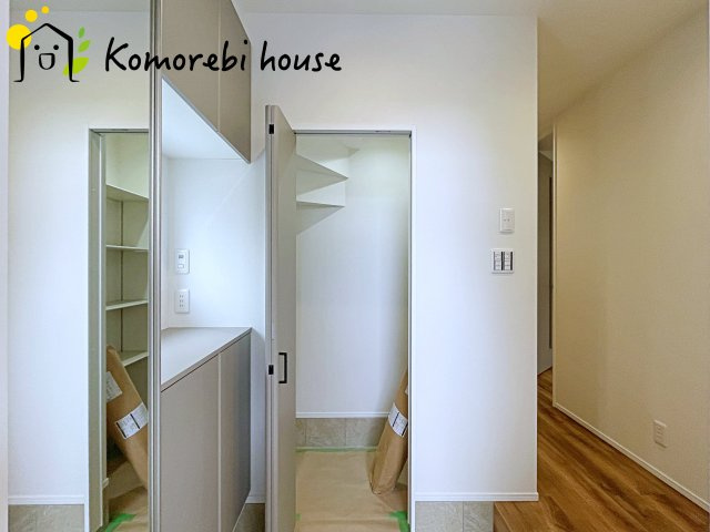 さいたま市大宮大和田町　新築一戸建て　グリーンガーデン　Bの玄関|26.3.21　撮影済み