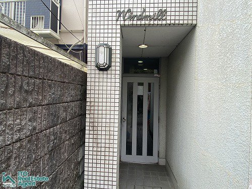 ウインドミル のエントランス