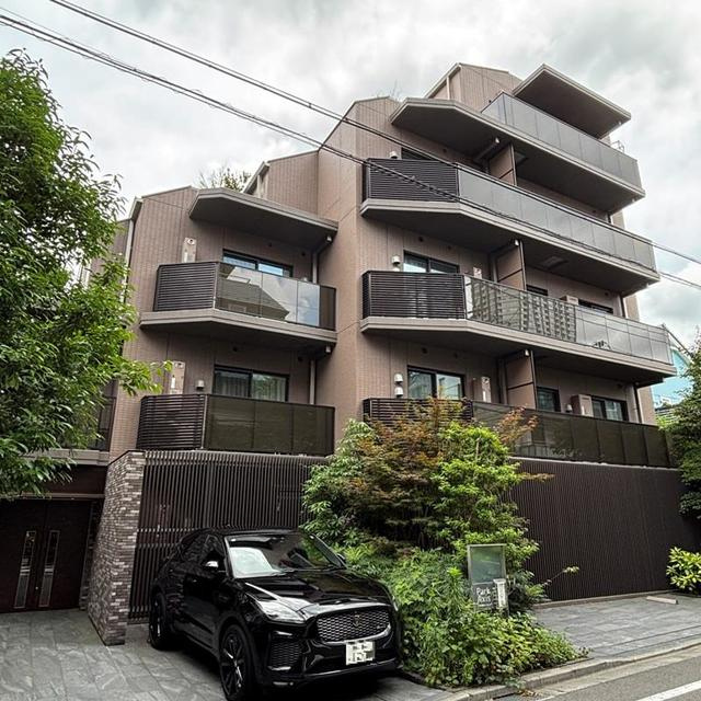 パークアクシス市谷加賀町