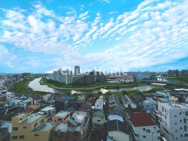 プリマドムス立花のエントランス|【エントランス】マンションのエントランスは、その物件の印象を決める、顔とも言える場所です。毎日通る場所ですからきれいなのが一番です。