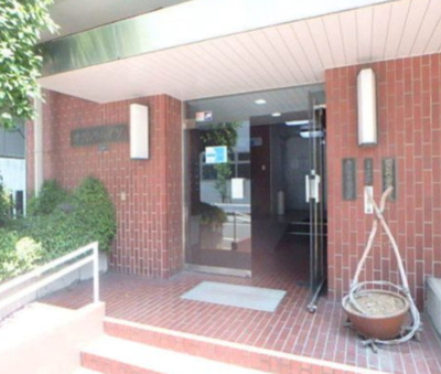 【エントランス】 | オクムラハイツ | 毎日通るエントランスはこのようになっています