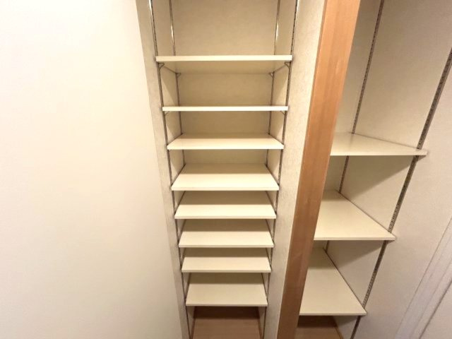 メトロポリタンの収納