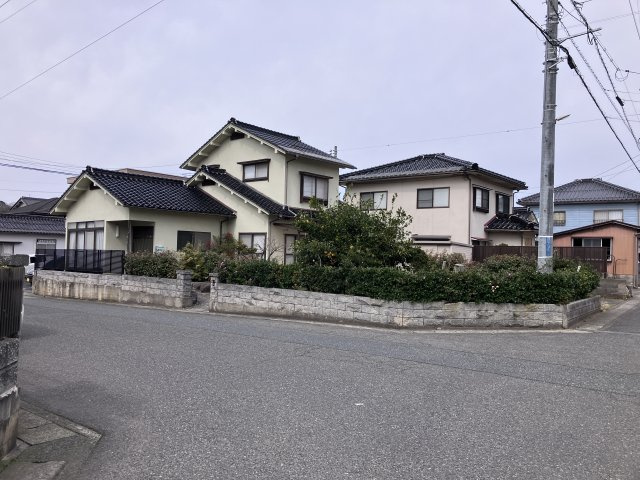 浜坂6丁目の外観