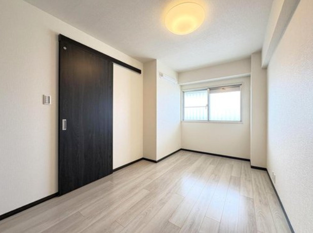 第2お花茶屋ダイヤモンドマンションの洋室|コンパクトで使いやすい洋室です