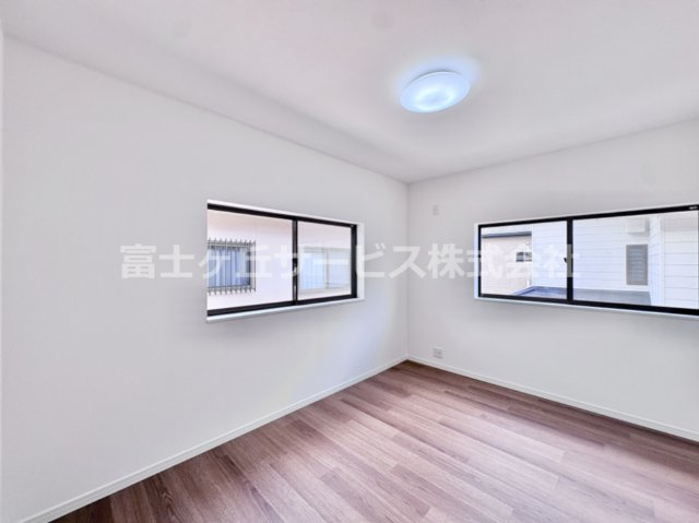 【子供部屋】 | 豊橋市多米東町3丁目 中古戸建て | 子供のお昼寝に使えるお部屋です