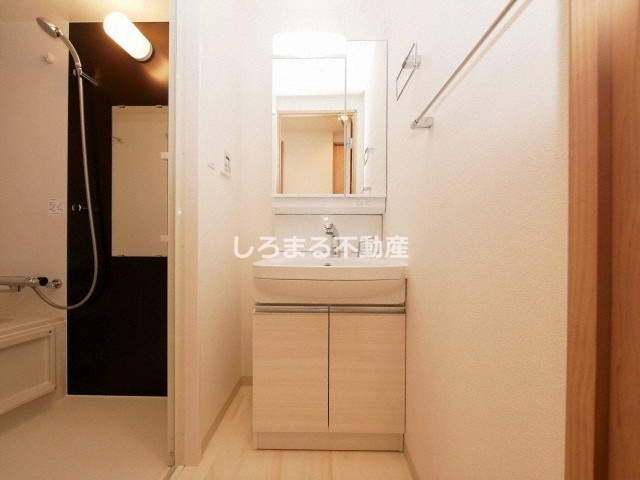 フォーリアライズ南堀江ヴィータの玄関