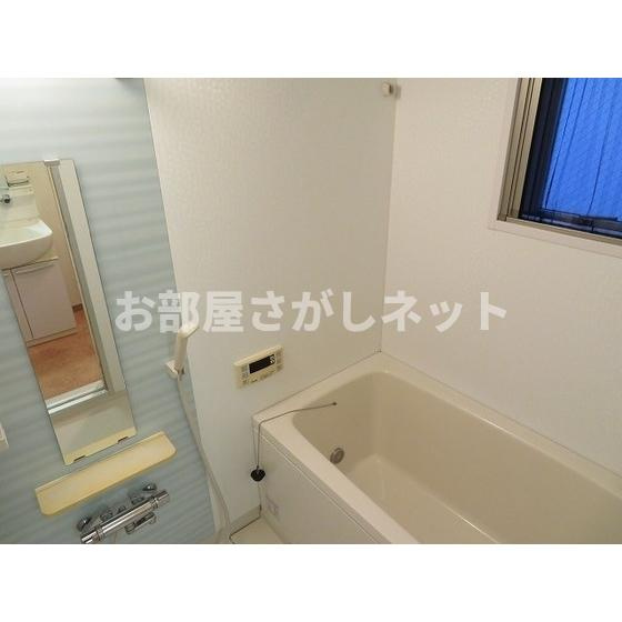 クオーレ西新宿の浴室