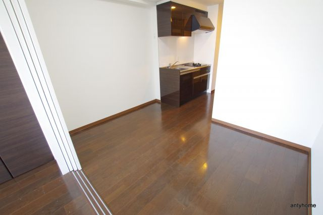 SK大阪天満宮プライマリーワン　仲介手数料無料の居間・リビング