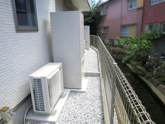 高知市旭天神町A　未入居戸建てのバルコニー|広々としたバルコニーです