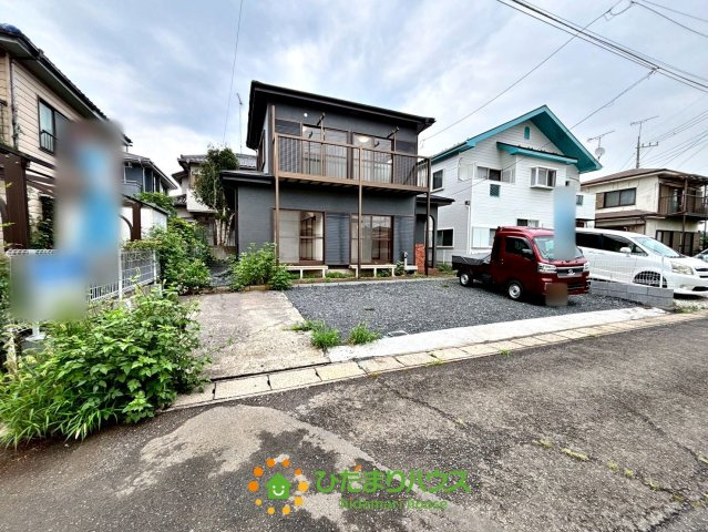 古河市東山田　中古一戸建ての駐車場