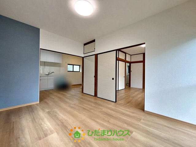 古河市東山田　中古一戸建ての居間・リビング