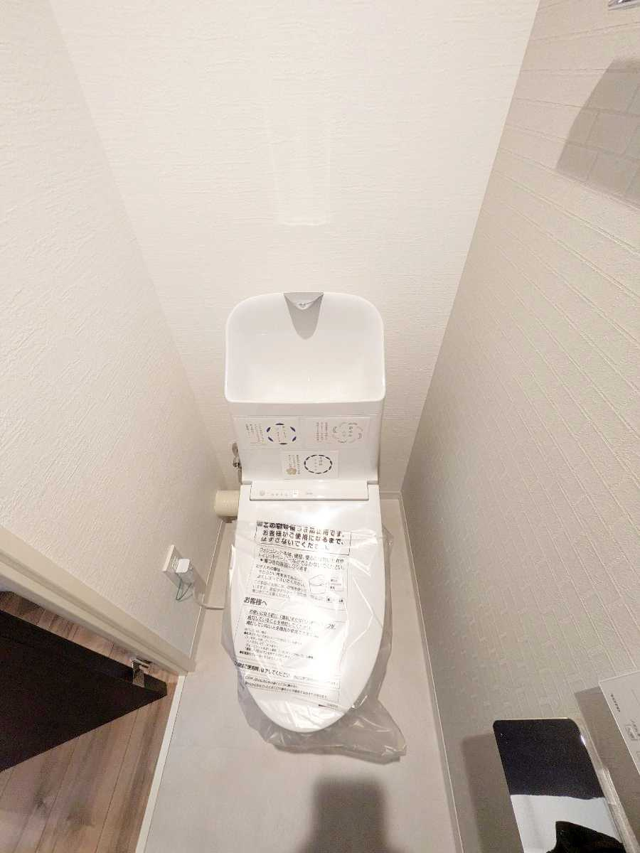 朝日第2三鷹マンションのトイレ|ゆったりとした空間のトイレです