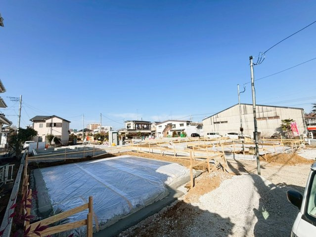 町田市小山町の前面道路含む現地写真|☆販売価格4480万円から購入可能
☆月々9万円台～夢のマイホーム♪広いリビング、大容量の収納やクロ