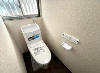 【トイレ】 | 大阪市西淀川区野里１丁目中古戸建　リフォーム済 | 新品のトイレです♪温水洗浄便座です！気持ちよくご入居していただけます！！