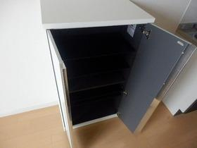 カスティーロ松ヶ丘の収納