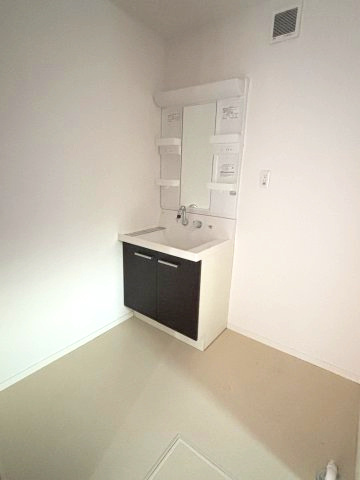 グリーンヒルズの独立洗面台