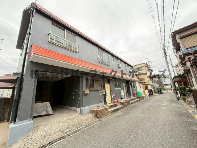 DMハイツ松丘の駐車場|駐車場があるので、車を買う予定の方も安心です
