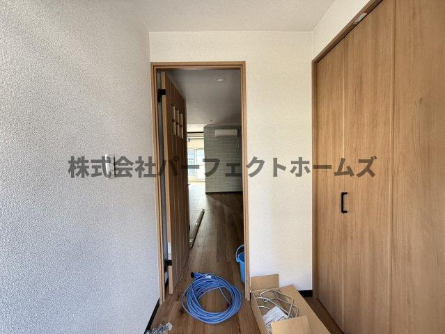 DMハイツ松丘の内装|明るい室内です