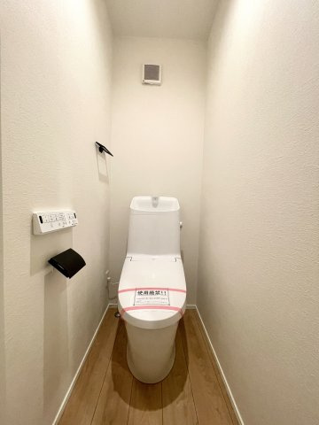 練馬区栄町　心惹かれる魅力的な街　限定1棟の玄関