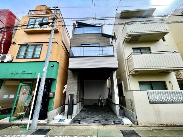 練馬区栄町　心惹かれる魅力的な街　限定1棟の外観
