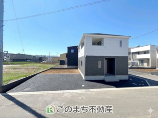 【庭】 | CRADLE GARDEN小山市横倉第4（Ⅰ期）1 | 大きなお庭でご家族や友人を招いてＢＢＱもできますね！お子様の水遊びにもぴったりです☆
