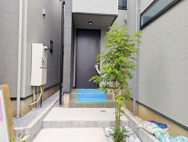 練馬区高松6丁目 全6棟 2号棟