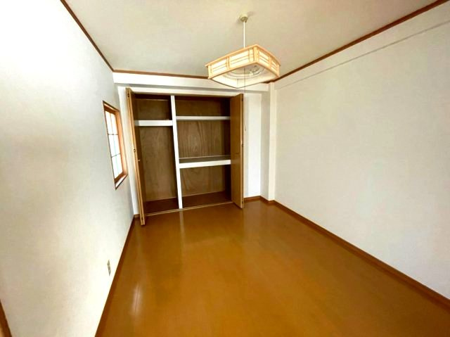 石原マンションの収納