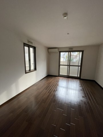 アザレアの居間・リビング