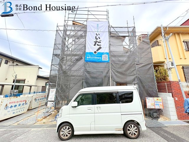 駐車2台　耐震等級3　西区樫野台2丁目　A号棟　新築戸建の外観