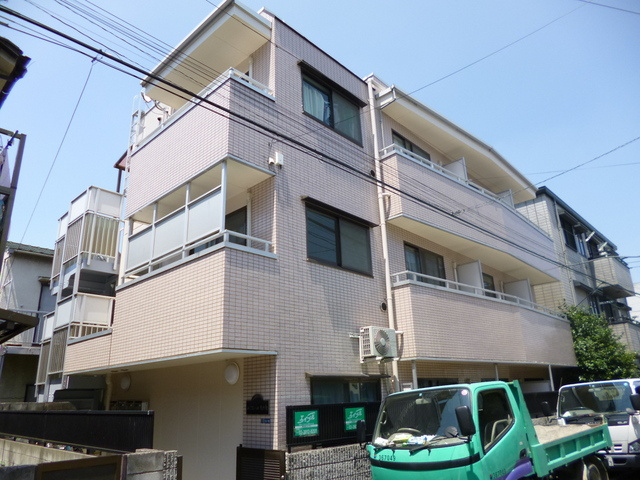 ルミエール東十条の外観|外壁タイル貼りです♪